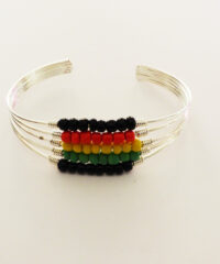Bracelet Métal et Perle rasta